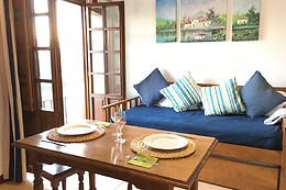 APARTAMENTOS RURALES EL CARDEO