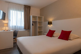 Hôtel The Originals Acropole