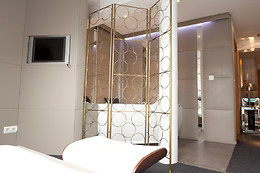 AB DESIGN SUITES & RESIDENCE