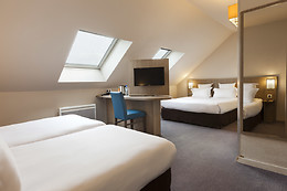 Comfort Hotel Linas - Monthery