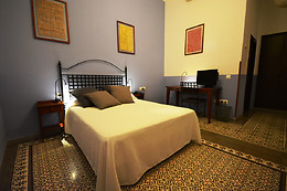 HOTEL CASA DE LOS AZULEJOS