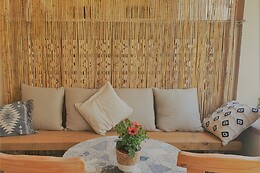 HOTEL RIOMAR