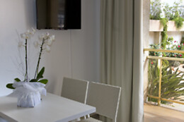 APARTHOTEL MIAMI PARK