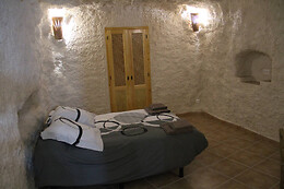 CUEVAS AL ÁNDALUS