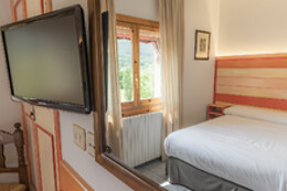 HOSTAL RIO ARA