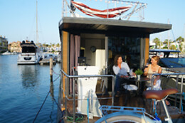 LITTLE PARÍS - LA MAISON BATEAU
