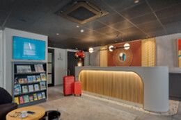 Brit Hotel Les Voyageurs***