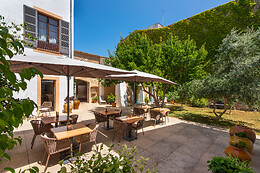 HOTEL CA´N MORAGUES
