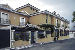 HOTEL ASADOR ALBENZAIRE