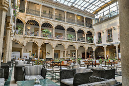 HOTEL PALACIO DE LOS VELADA