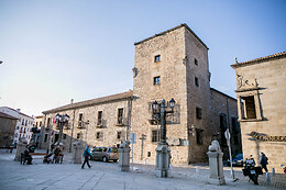 HOTEL PALACIO DE LOS VELADA