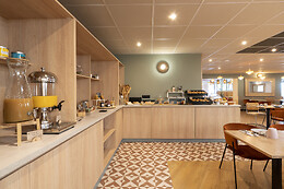 Sure Hotel by Best Western Caen Memorial ***