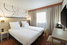 Sure Hotel by Best Western Caen Memorial ***