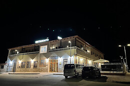 BALLESTAR HOTEL BAR & GRILL