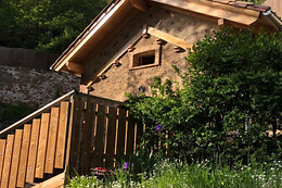 LA CABAÑA DEL BOSQUE