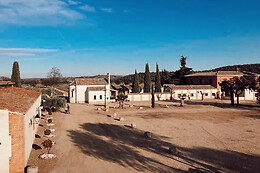COMPLEJO RURAL VALDEPUSA