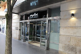 MOLA! HOSTEL BURGOS
