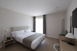 HOTEL H4 CANGAS