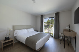 HOTEL H4 CANGAS