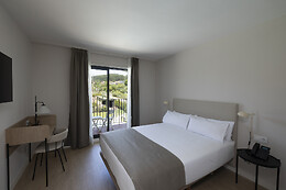 HOTEL H4 CANGAS