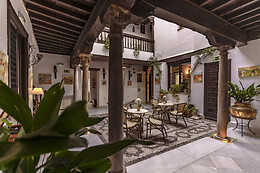 HOTEL CASA CAPITEL NAZARI