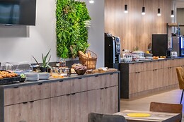 Hotel The Originals Le Relais d'Estillac Agen Sud