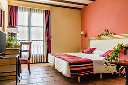 HOTEL RURAL LOS NOGALES