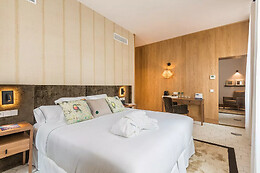 SANT ROC BOUTIQUE HOTEL & SPA