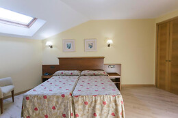 HOTEL O CASTRO