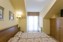 HOTEL O CASTRO