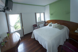 HOTEL SINDIKA