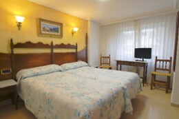 HOTEL REYES CATOLICOS