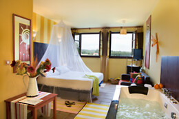 HOTEL LA LLOSA DE FOMBONA