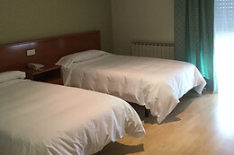 HOTEL ARCEA VILLAVICIOSA