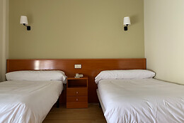 HOTEL ARCEA VILLAVICIOSA