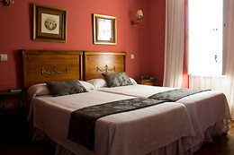 POSADA EL MARQUÉS DE TRANCADORIO