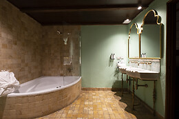 HOTEL CETINA PALACIO DE LOS SALCEDO