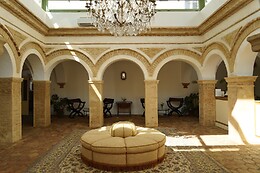 HOTEL MONASTERIO DE SAN FRANCISCO