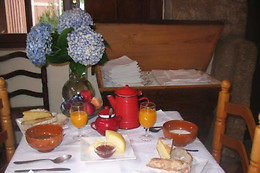 CASA POUSADOIRA