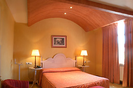 HOTEL SAN CAMILO