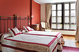LA CASONA DE LA ROZA