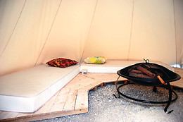 Les tipis de Cantales