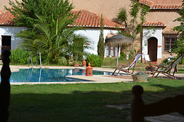 CUEVAS ALMAGRUZ