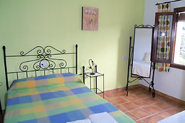 APARTAMENTOS RURALES JARDINES DEL VISIR