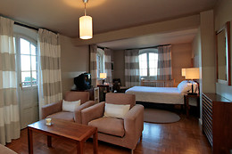 HOTEL EL JARDIN DE CARREJO