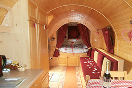 Le Chalet du Chemin et sa Roulotte