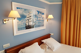 HOTEL FARO DE SAN VICENTE
