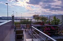 APARTAMENTOS PUERTO BASELLA