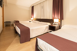 HOTEL PLAZAOLA