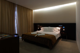 HOTEL JERONIMOS 8